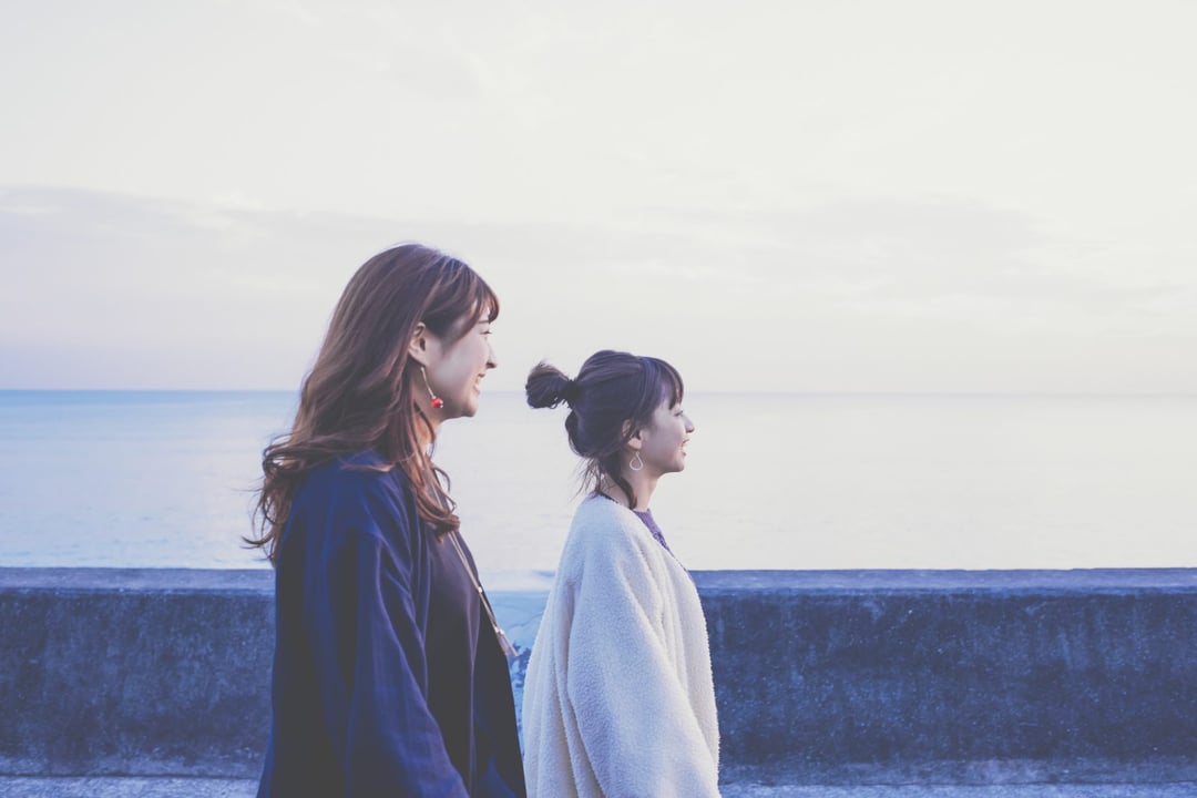 Byłam koleżanką najładniejszej dziewczyny z klasy [FELIETON]