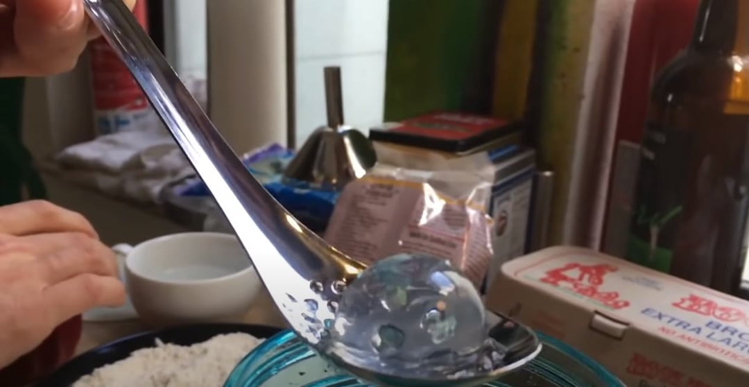 Wege przysmak, który może Cię nawet zabić: smażona w głębokim tłuszczu… woda