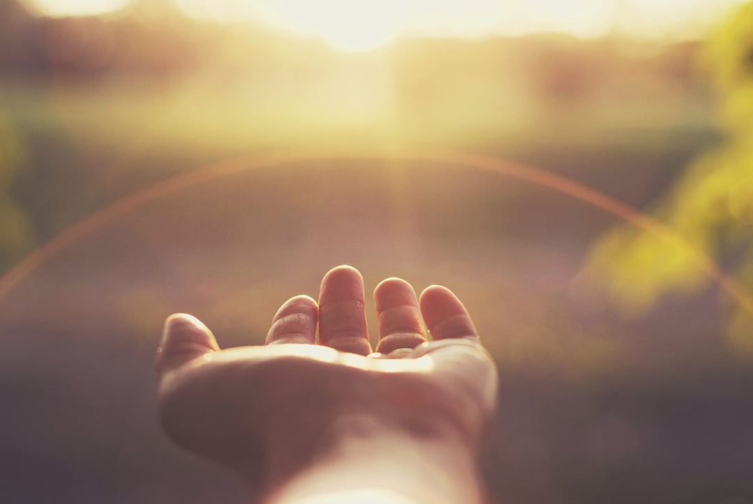 Emitujemy tajemnicze światło którego nie widać gołym okiem. Kanadyjscy naukowcy dokonali historycznego pomiaru