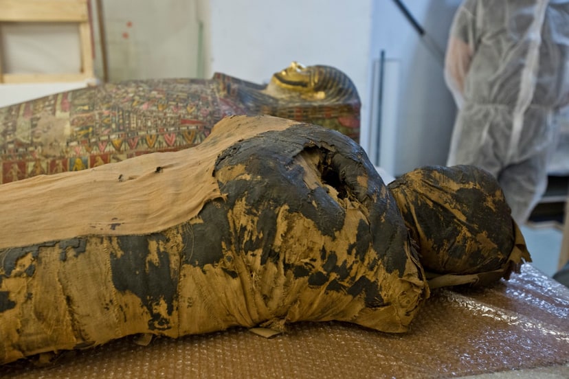 mumia-trafila-do-warszawy-w-xix-wieku-fot-facebook-warsaw-mummy-project