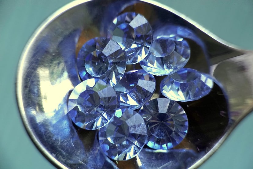 najtwardszym-wystepujacym-na-swiecie-materialem-jest-diament