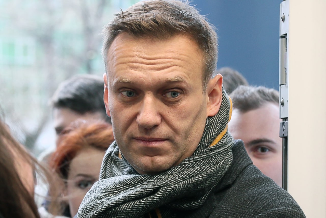 aleksiej-nawalny-sam-przeprowadzil-rozmowe-z-oficerem-zaangazowanym-w-zamach-na-jego-zycie-fot-getty-images