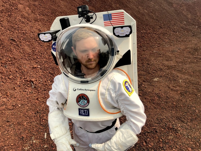 udany-test-nowych-skafandrow-kosmicznych-nasa-to-m-in-ich-brak-opoznial-powrot-na-ksiezyc-fot-nasa-haughton-mars-project-pascal-lee_1