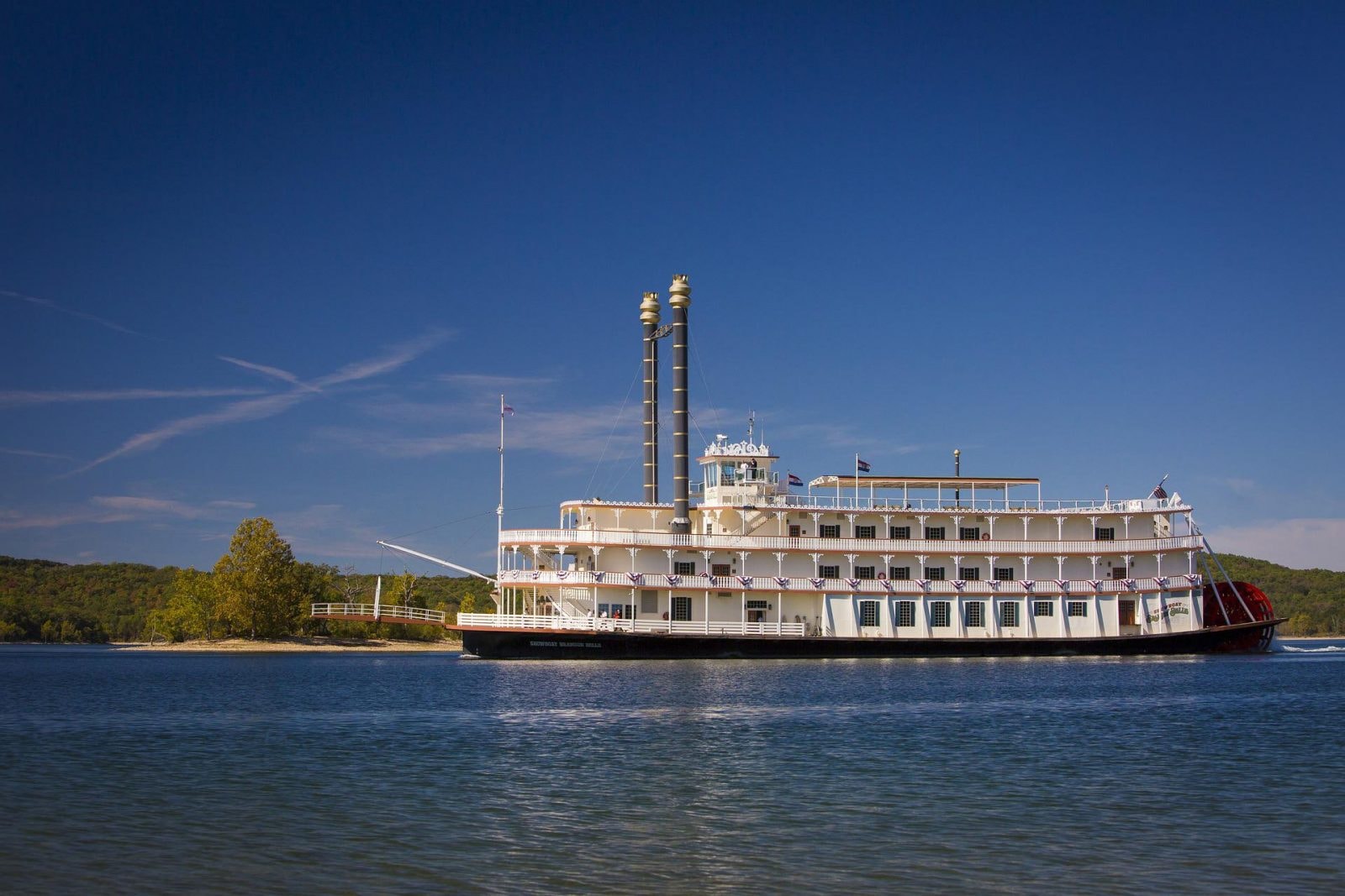 Transportował mąkę i whisky dla górników. Teraz wody znów osłoniły wrak legendarnego parowca!