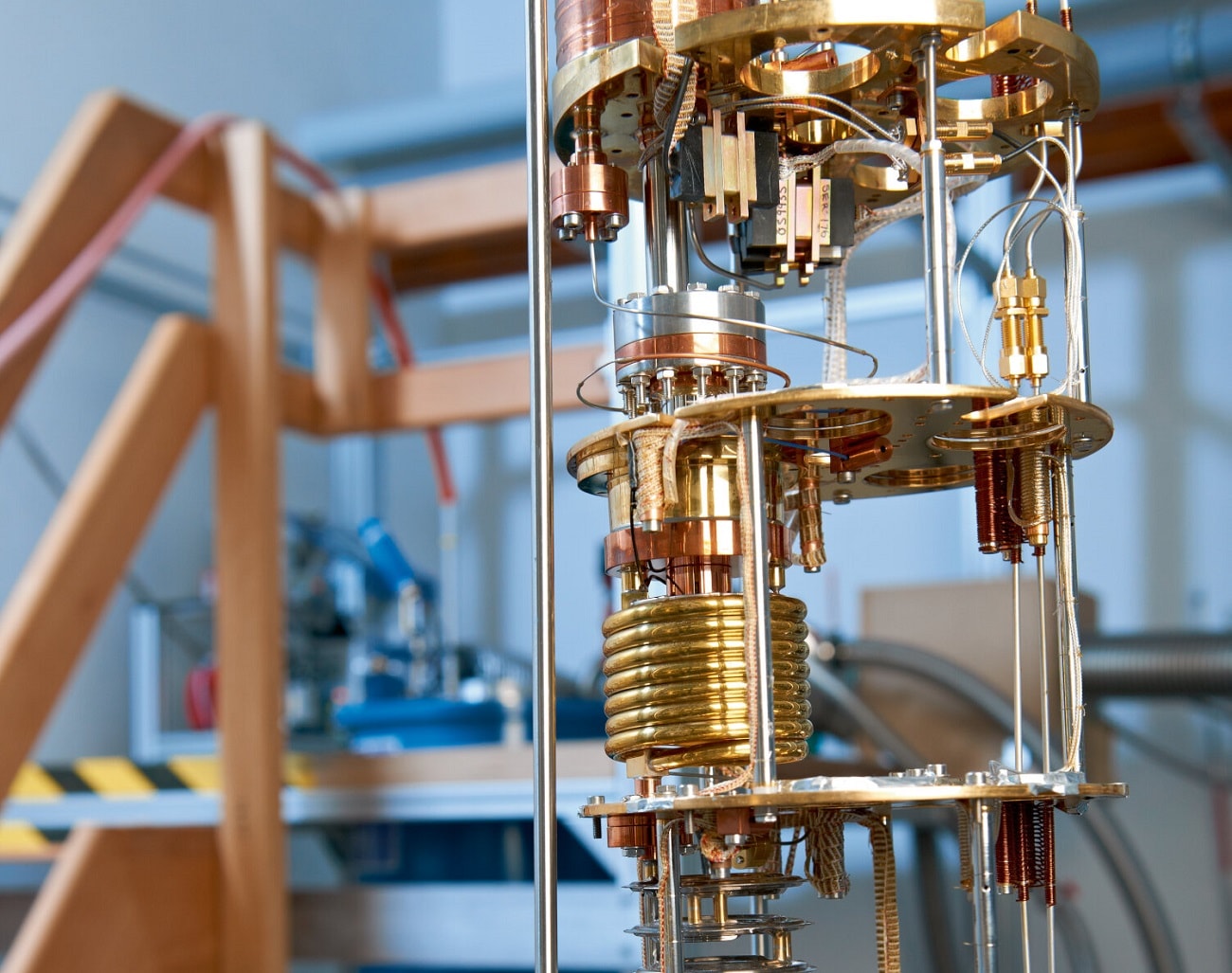 Woda, która nie zamarza? Naukowcom udało się osiągnąć coś niebywałego w kwantowym świecie