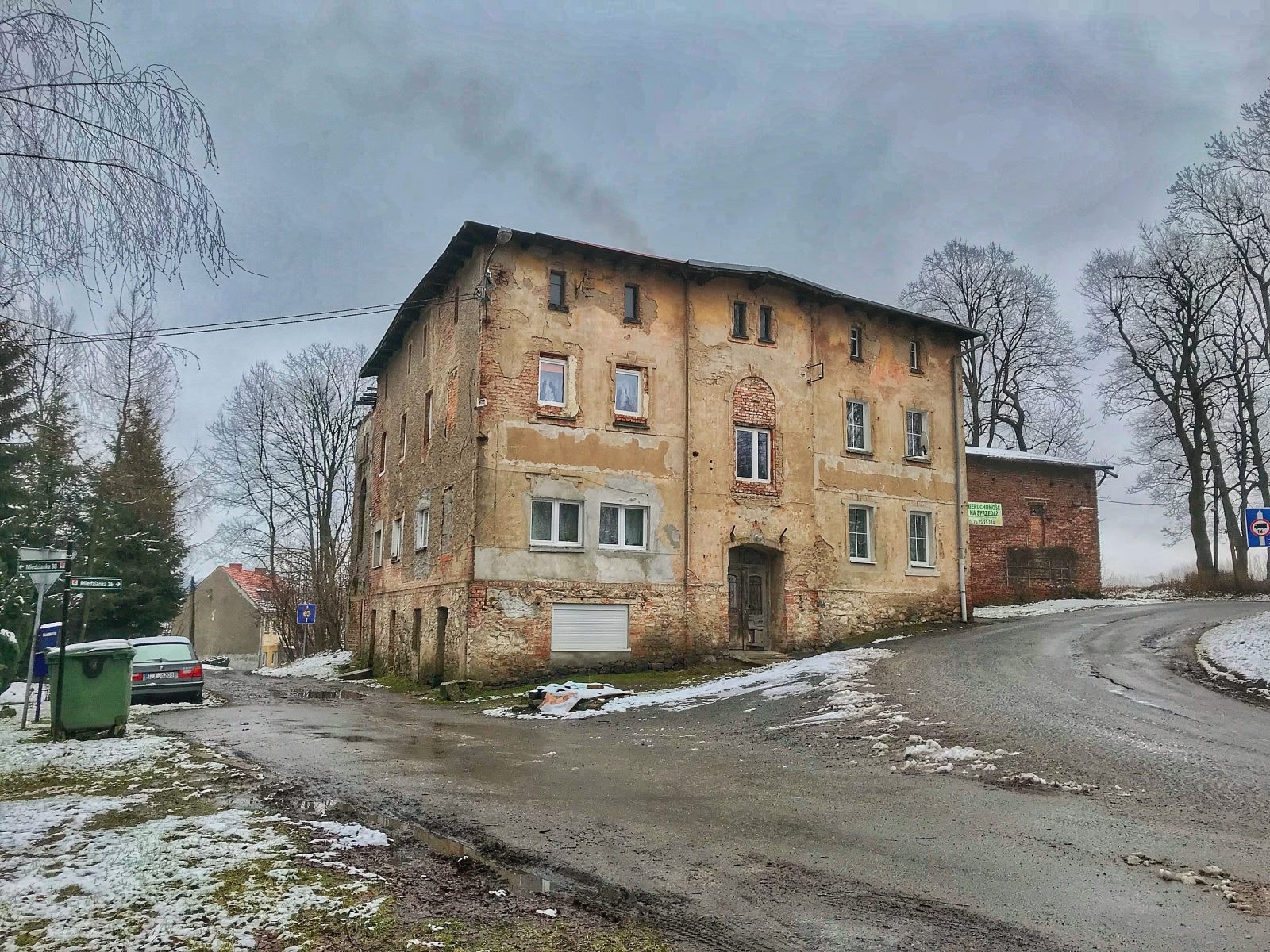 Dawna tawerna w Miedziance w 2018 roku / źródło: Wikimedia Commons, CC-BY-SA-4.0
