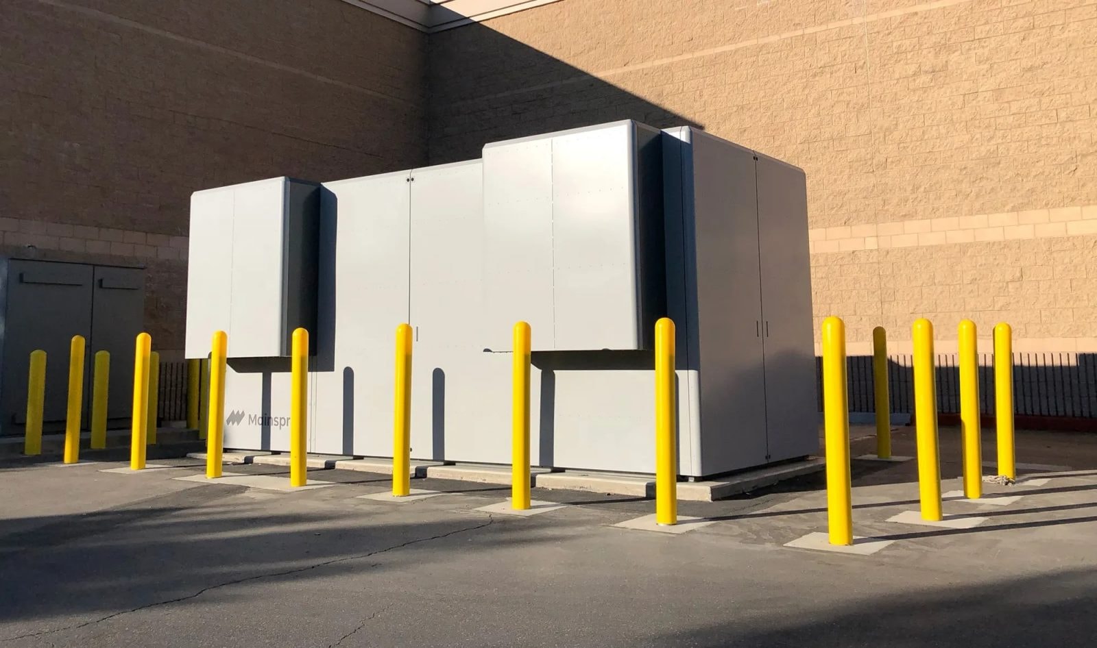 Ten generator wytwarza energię z użyciem niemal dowolnego paliwa. Mówią o świętym Graalu wśród silników