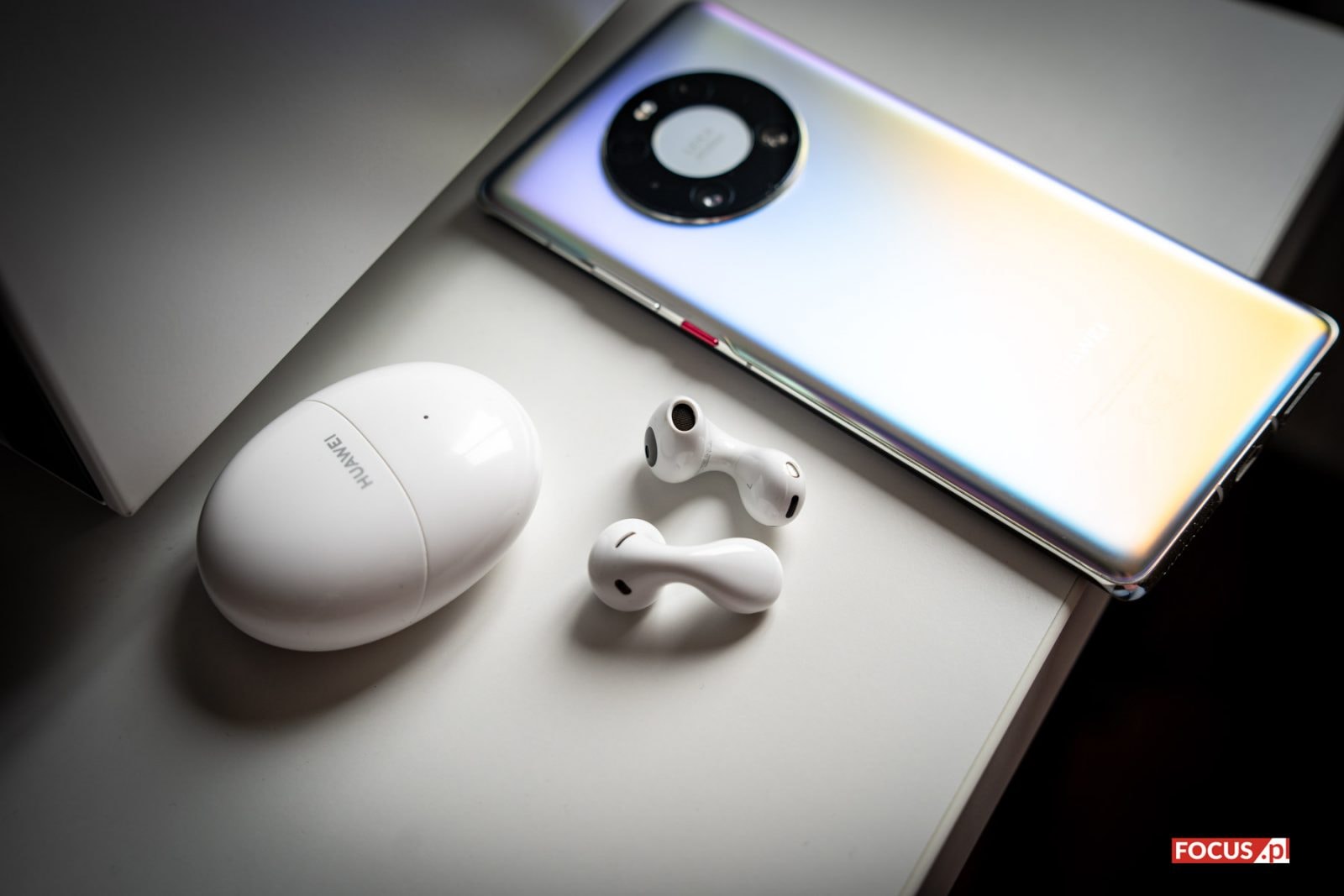 Test Huawei FreeBuds 5 – UFO wylądowało i hałasuje