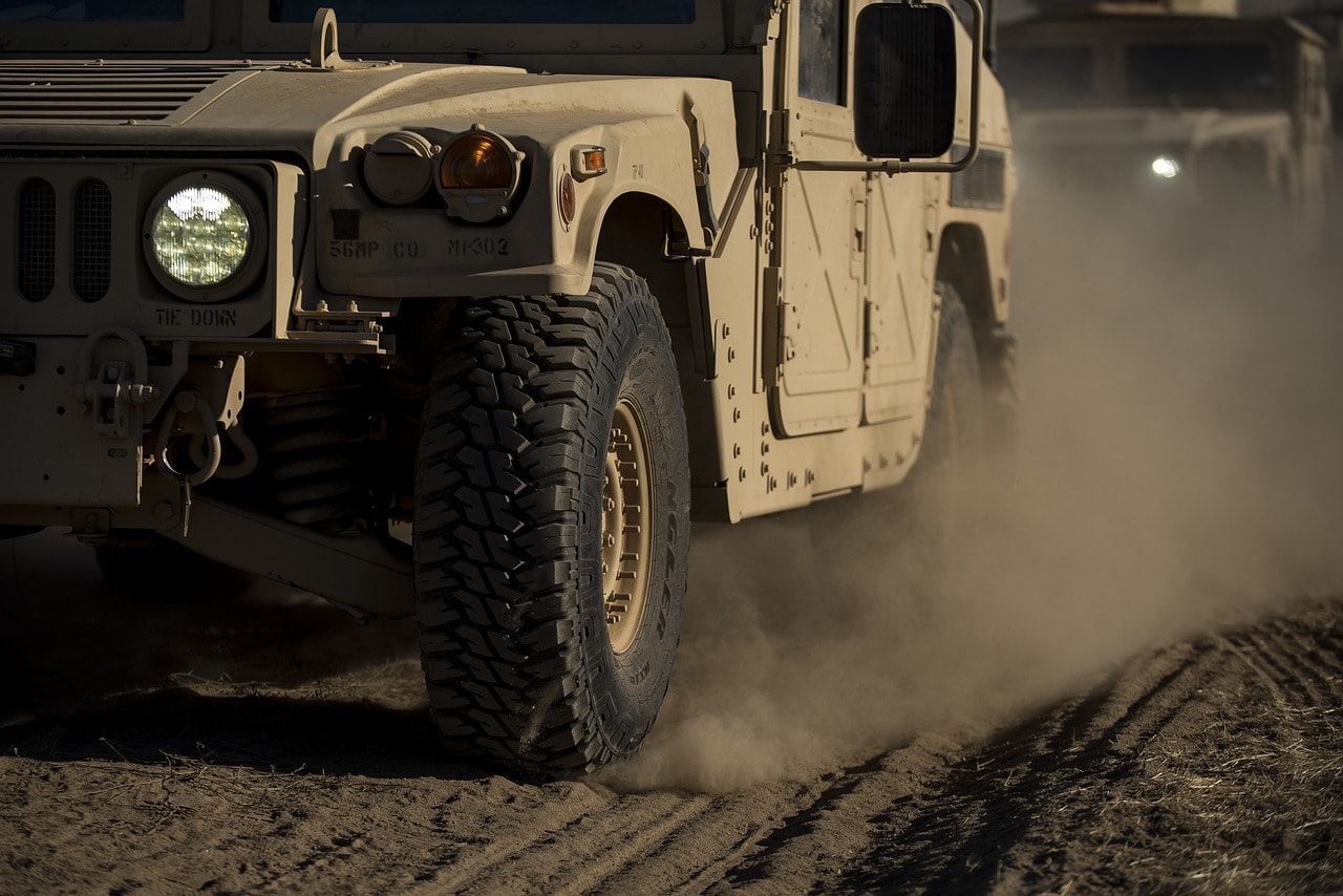 Pentagon stawia na autonomiczne pojazdy wojskowe – tu klasyczny Humvee /Fot. Pixabay
