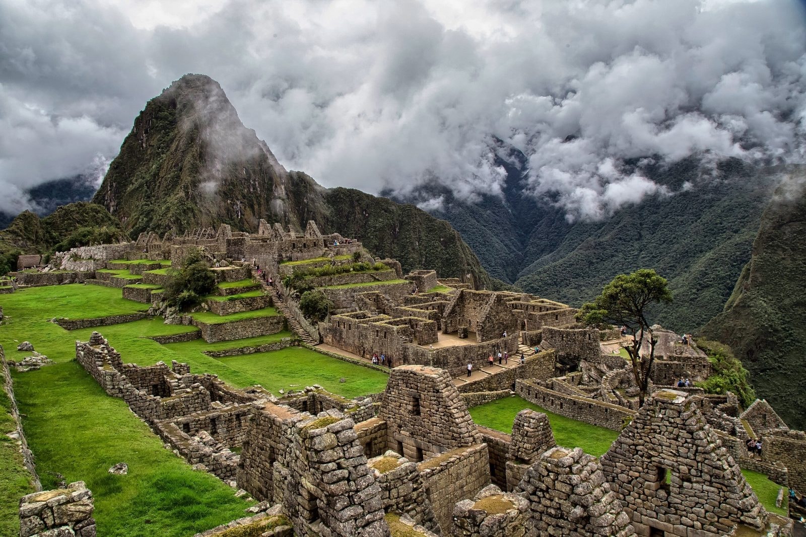 Machu Picchu
