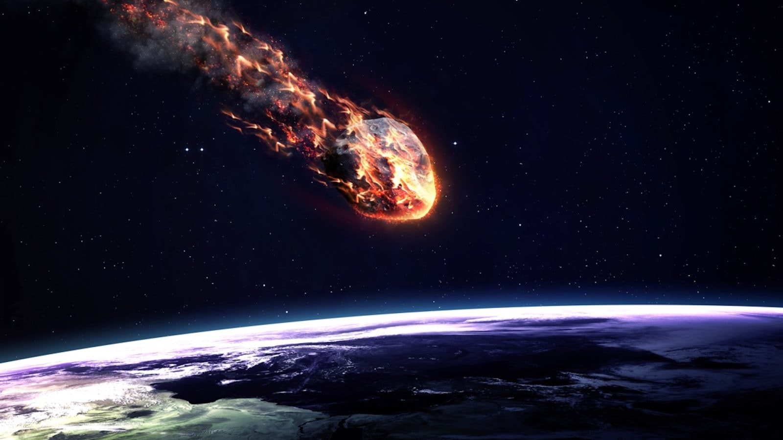 O północy potężny śmieć kosmiczny rozświetlił niebo.  Fenomenalne nagranie