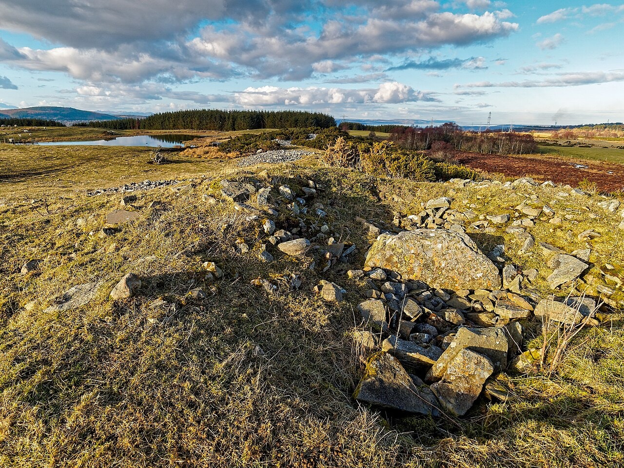 Słynny prehistoryczny pochówek na nowych zdjęciach. Ludzie zrobili tu wiele złego