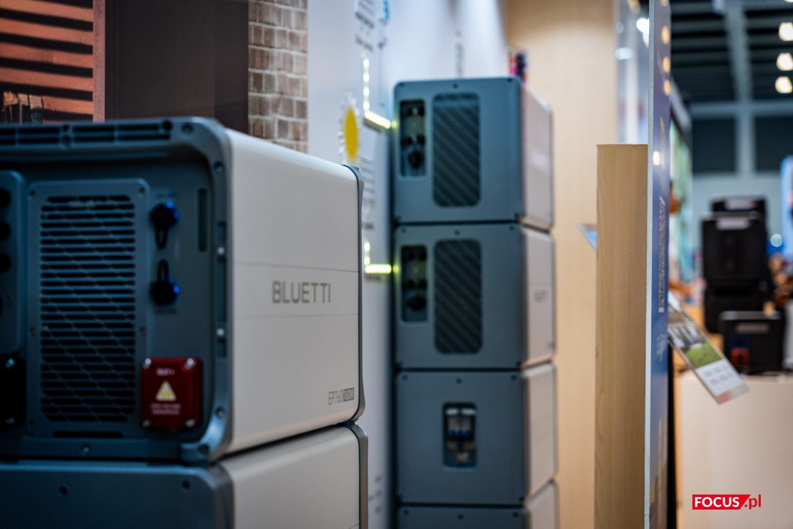 Bez prądu jak bez ręki. Sprzęt Bluetti ochroni Cię przed blackutem, a prąd możesz mieć zawsze ze sobą