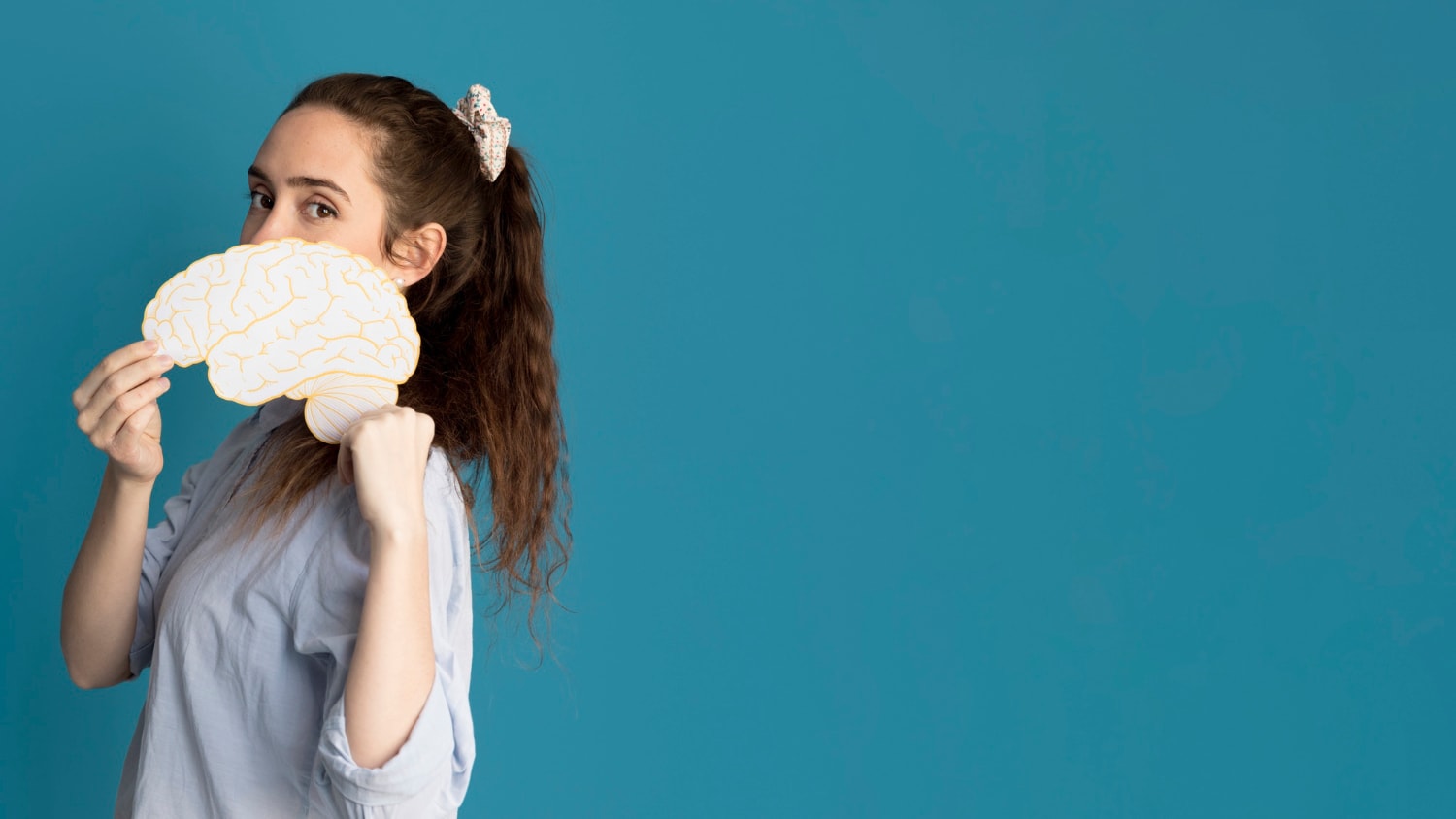 Mózg kobiety podlega hormonalnym wahaniom /Fot. Freepik
