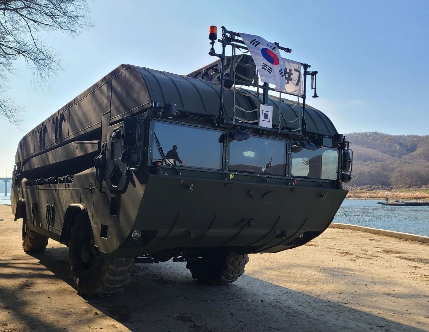 Korea Południowa wzmacnia swoje wojsko. Mosty dla armii będą “budować się” same