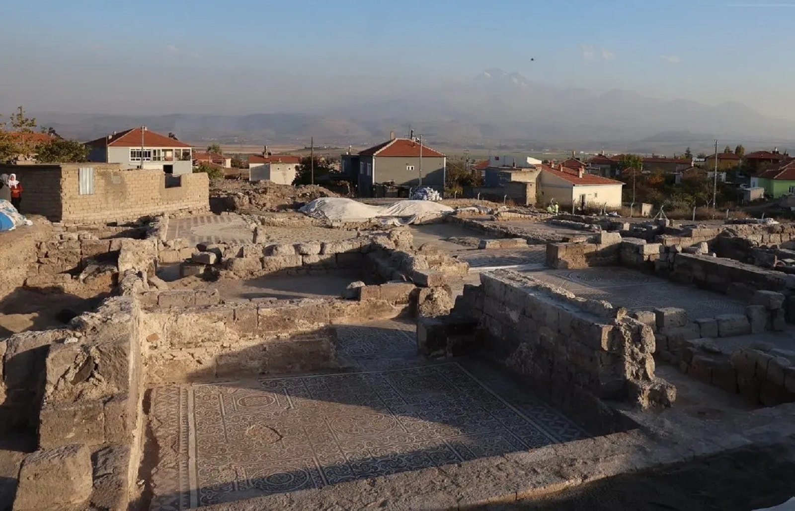 Odnaleziono gigantyczne wizerunki z czasów starożytnych. Mają setki metrów kwadratowych