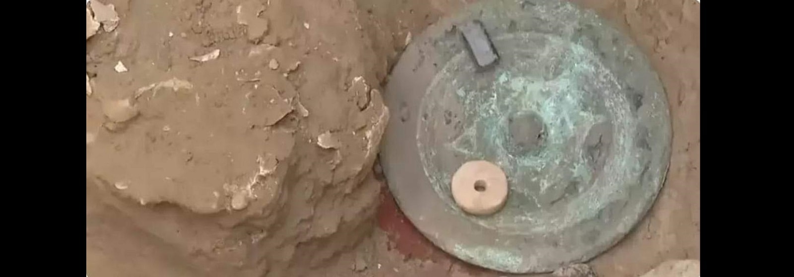 Drogocenne artefakty są dowodem na istnienie zagadkowej krainy. Tajemnicze znalezisko w niecodziennej lokalizacji