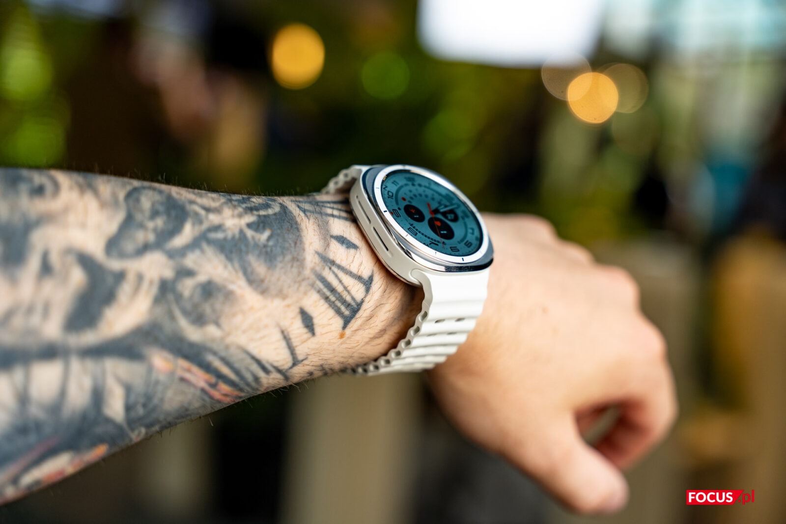 Smartwatche Galaxy Watch zyskały w Polsce przełomową funkcję zdrowotną