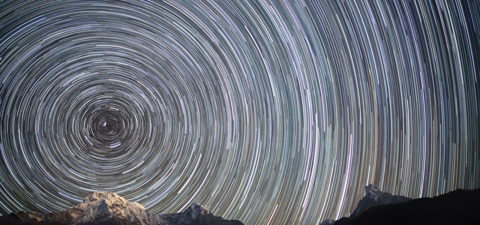 Skoro istnieje północna Gwiazda Polarna, to dlaczego brakuje południowej?