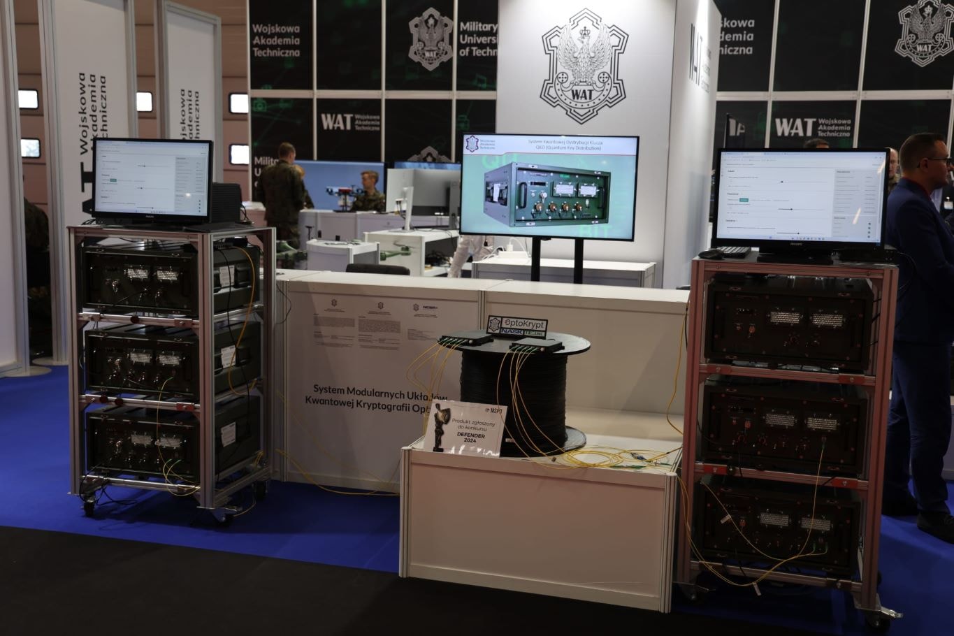 System modularnych układów kwantowej kryptografii optycznej / źródło: WAT, wojsko-polskie.pl, materiały prasowe
