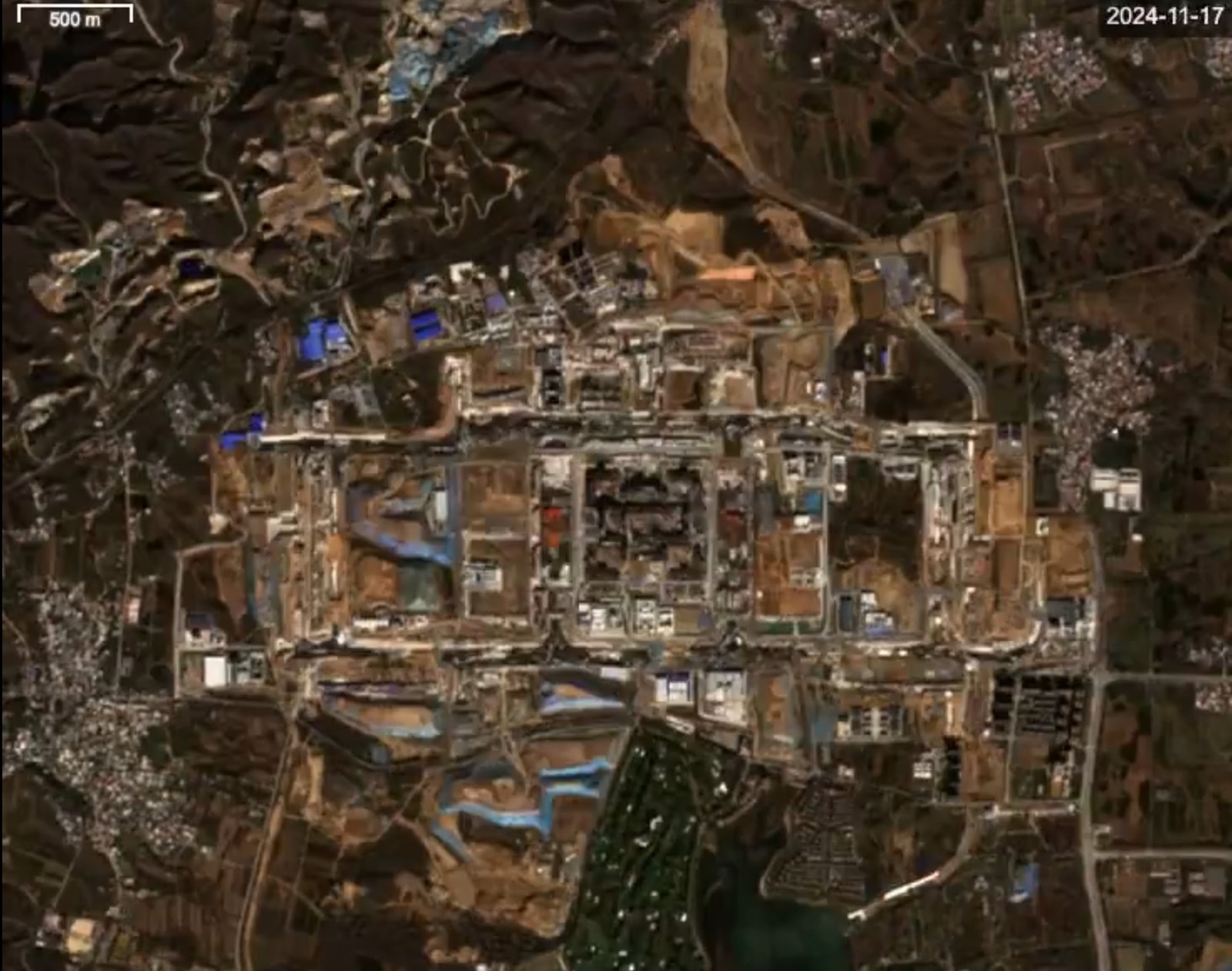 Chińczycy przygotowują się na najgorsze. Nowe zdjęcia satelitarne budzą niepokój