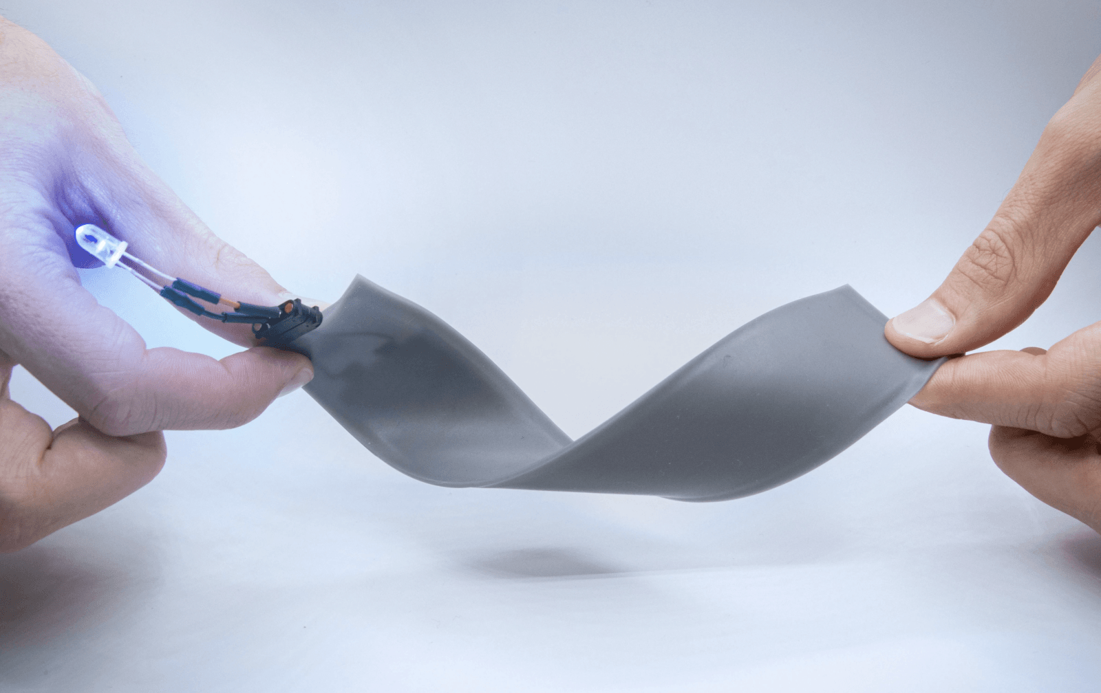 Anthro Energy obiecuje elastyczne baterie – już na wyciągnięcie ręki /Fot. Anthro
