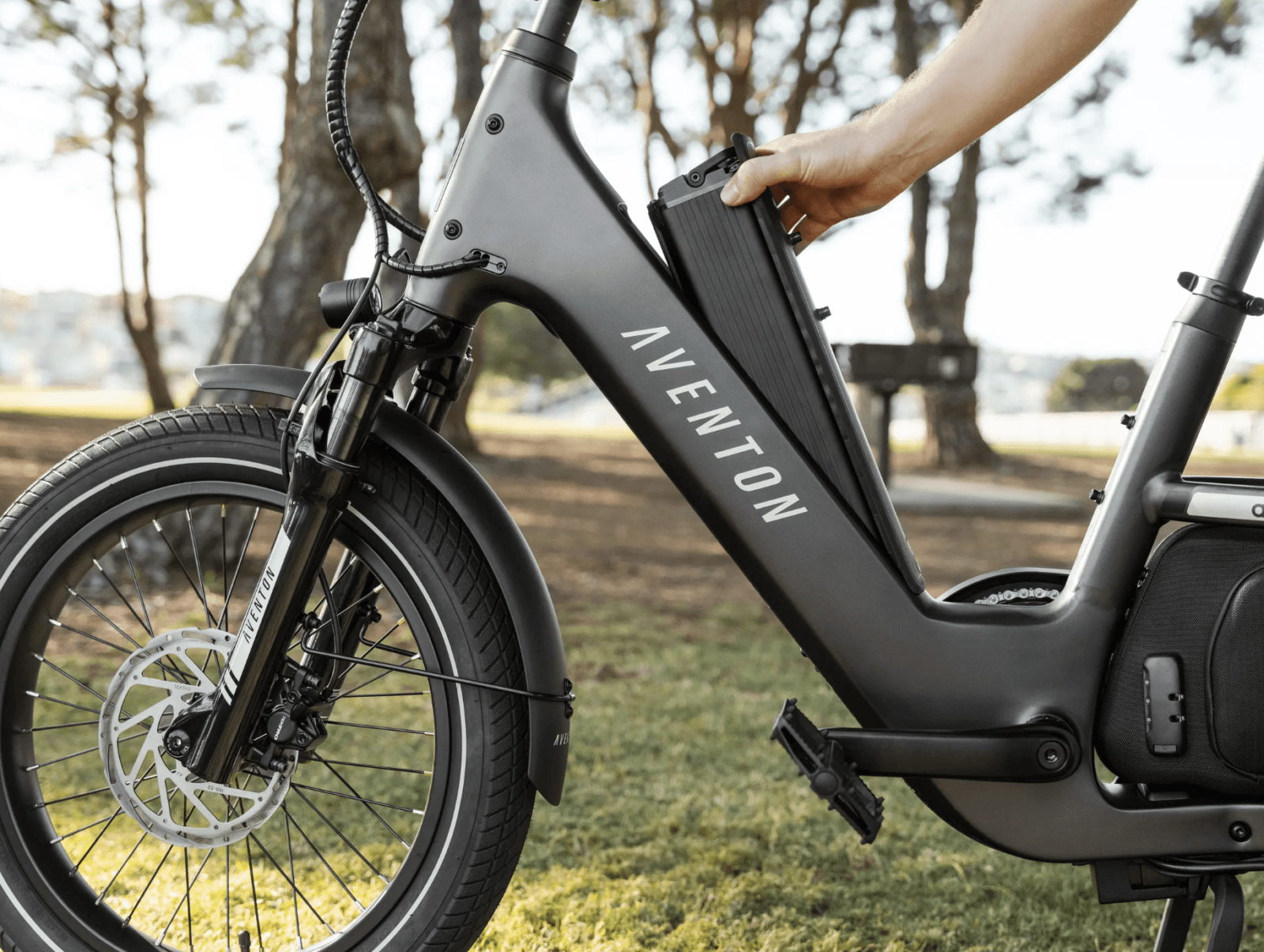 Rower Aventon Abound LR pokona dystans 96 km
