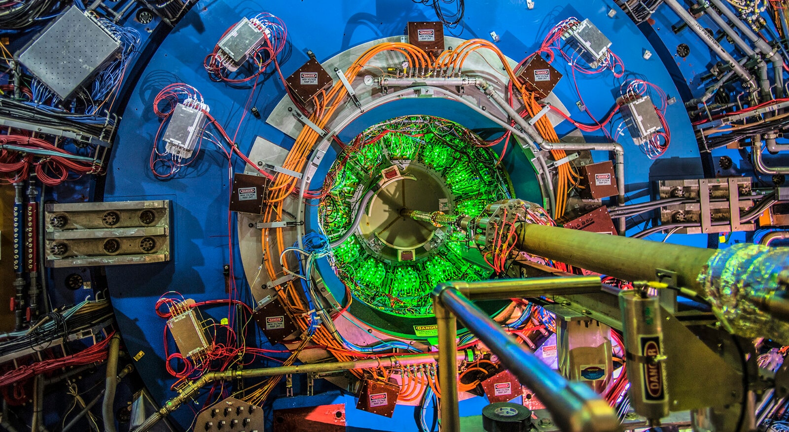 Co za plan! Akcelerator RHIC w czerwcu będzie zderzał ze sobą miliardy atomów złota