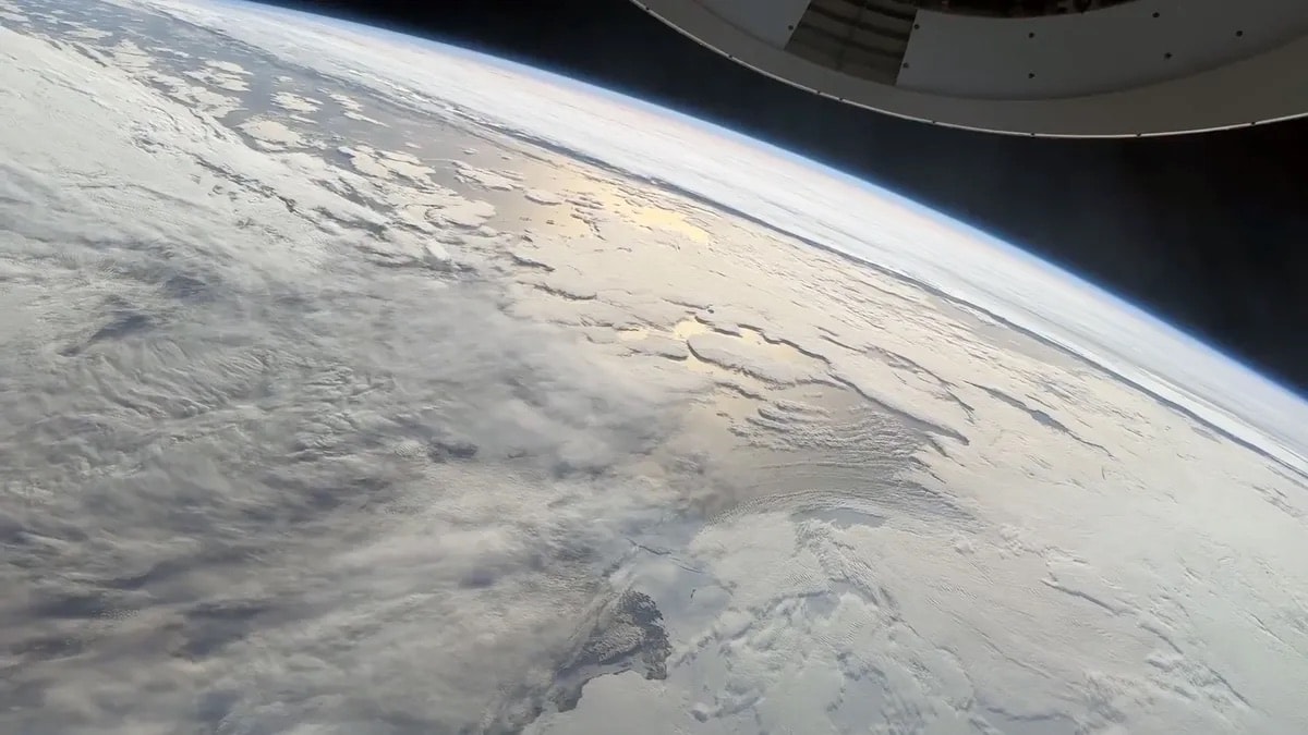 Tak wygląda Antarktyda z kosmosu po raz pierwszy sfilmowana przez ludzi. Zobacz nagranie z misji Fram2!