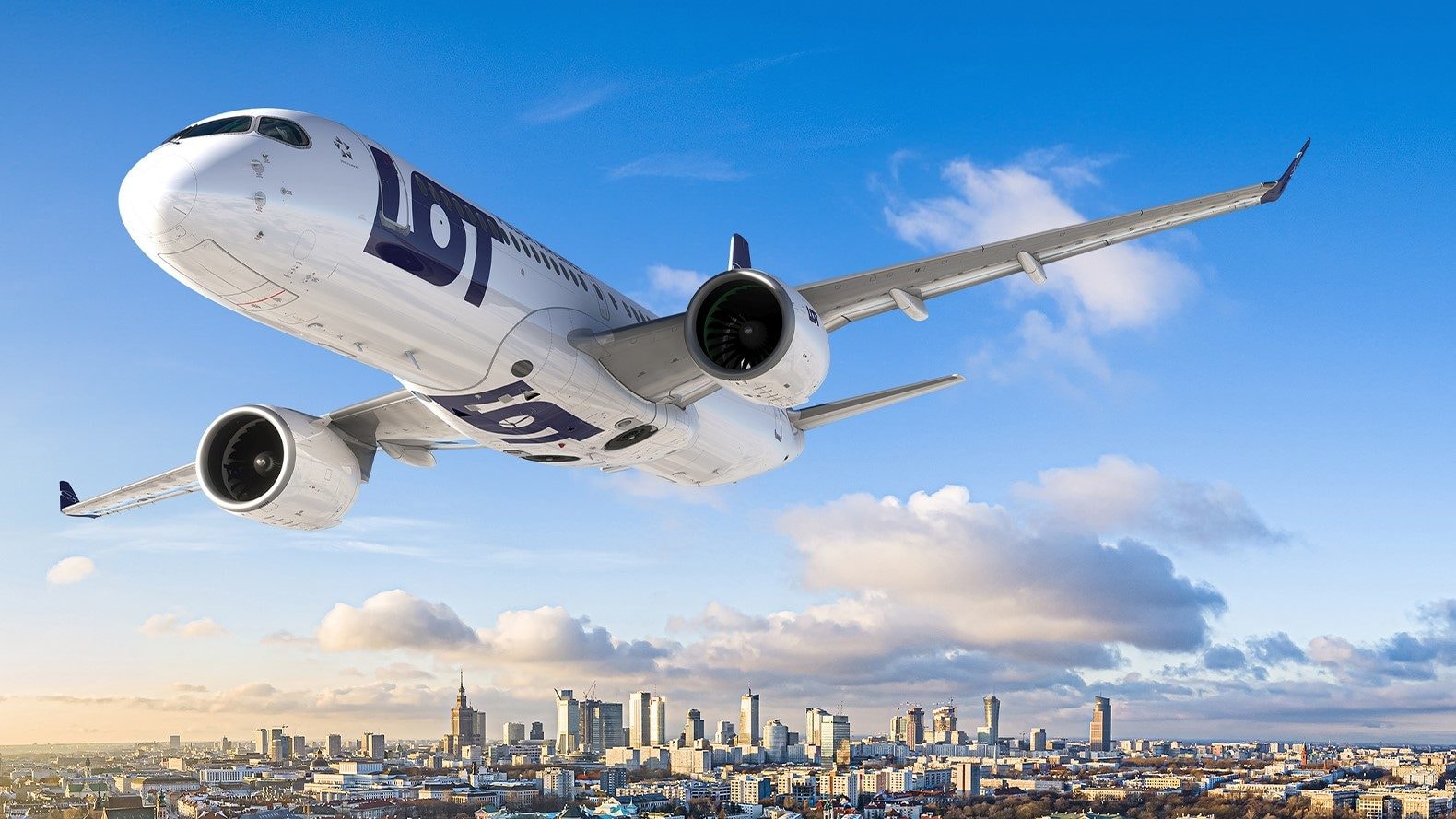 LOT stawia na Airbusy A220 /Fot. LOT
