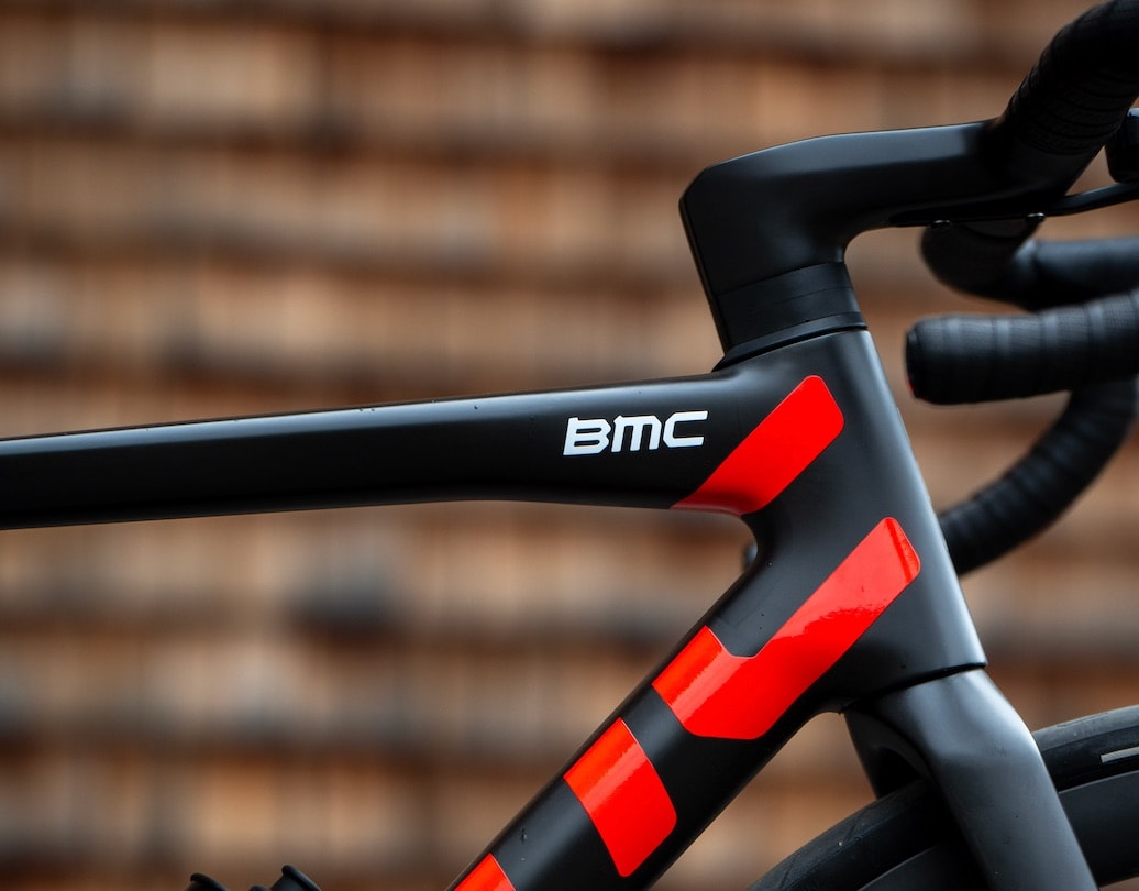 Idealna maszyna w Alpy i Pireneje. Oto nowy rower od BMC