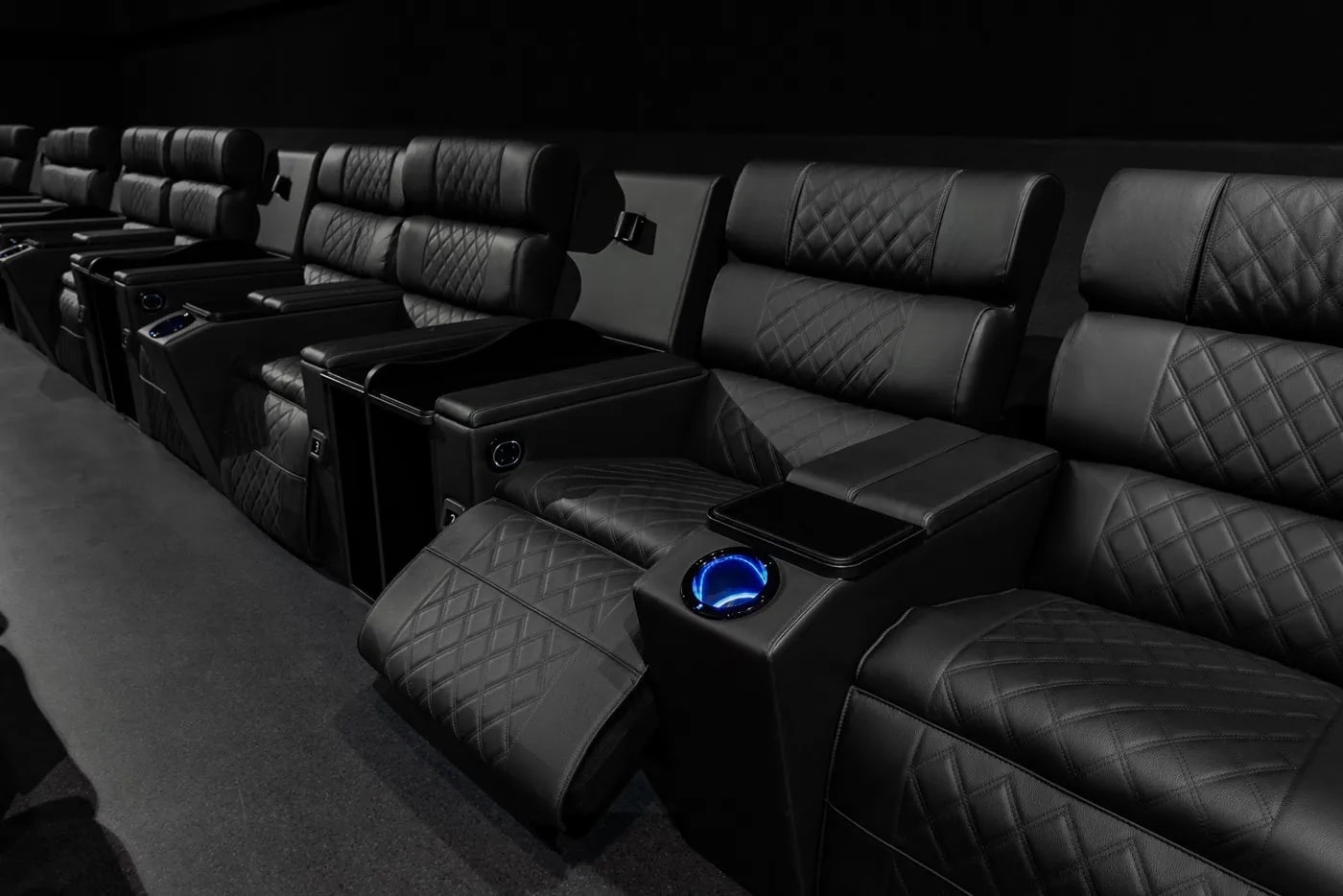 sala kinowa multikino vue targówek