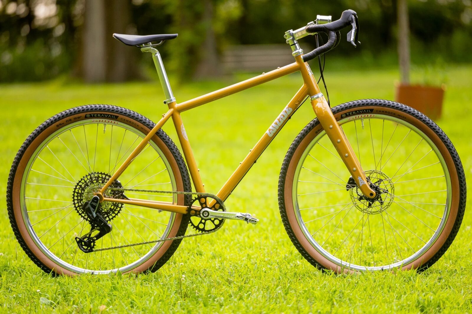 Rower jak dzieło sztuki z ceną od 3300 dolarów. Wilde Bikes łączy klasykę z nowoczesnością w nowych modelach