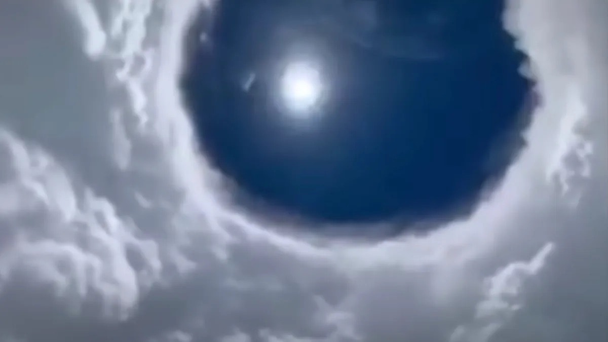 Błyskawiczna przemiana na Atlantyku zaskoczyła ekspertów. Ten huragan osiągnął niszczycielską moc w rekordowym tempie