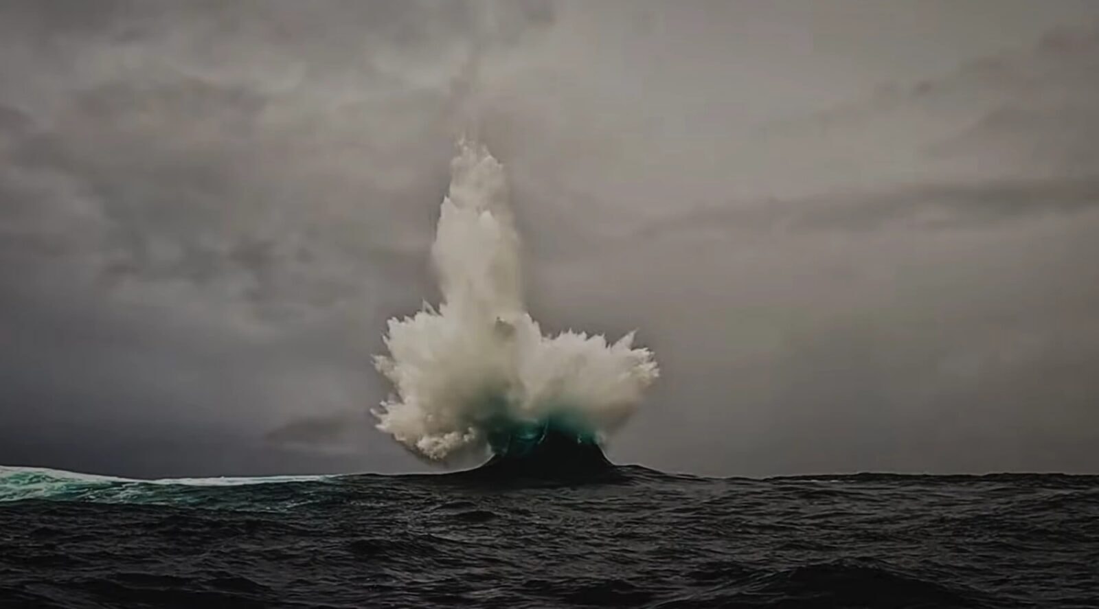 One jednak istnieją! Kosmiczne pomiary ujawniły coś, o czym mity przestrzegały od stuleci