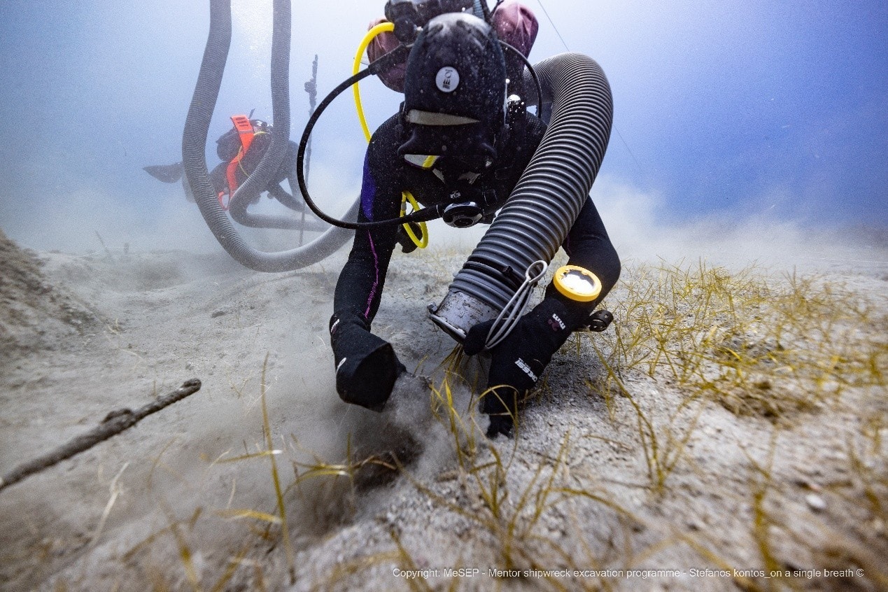 To on zniszczył ateński Partenon. Nurkowie odnaleźli dowody na haniebną kradzież 