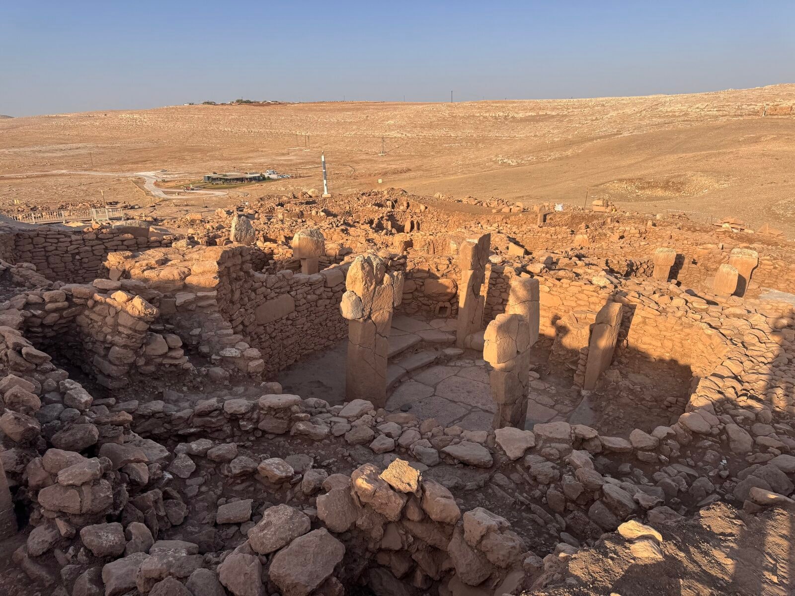 Archeolodzy nie mogą się nadziwić zaawansowaniu społeczności sprzed 12 000 lat. Kolejne odkrycia w Karahan Tepe