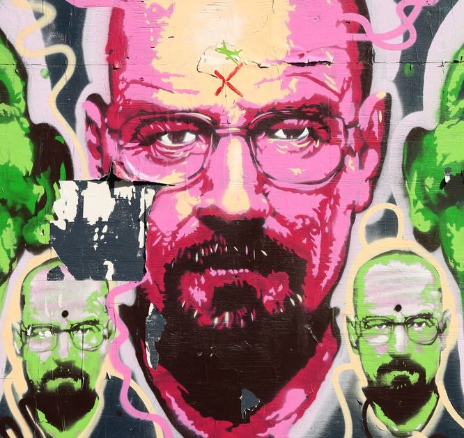 Życie jest asymetryczne. Jaki ma to związek z produkcją metamfetaminy w serialu “Breaking Bad”?