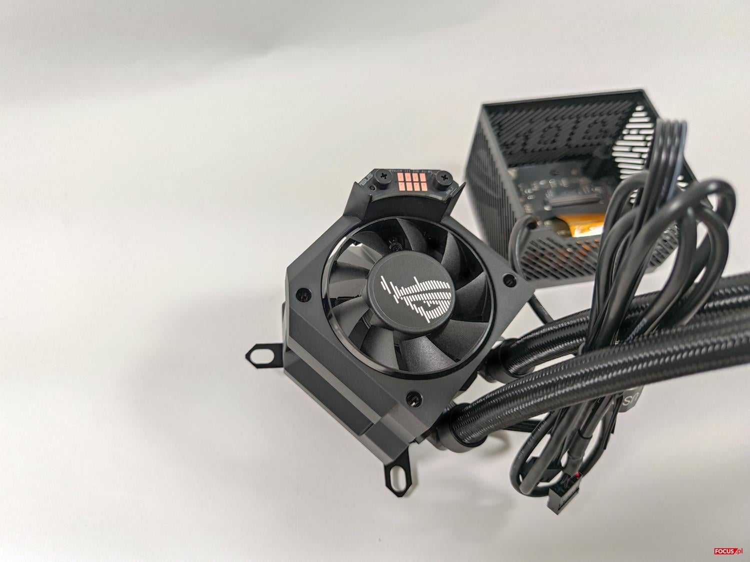 test Asus ROG Ryujin III 360 ARGB, recenzja Asus ROG Ryujin III 360 ARGB, opinia Asus ROG Ryujin III 360 ARGB