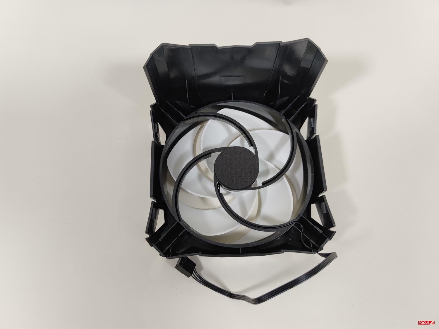 test Arctic Freezer i35, recenzja Arctic Freezer i35, opinia Arctic Freezer i35