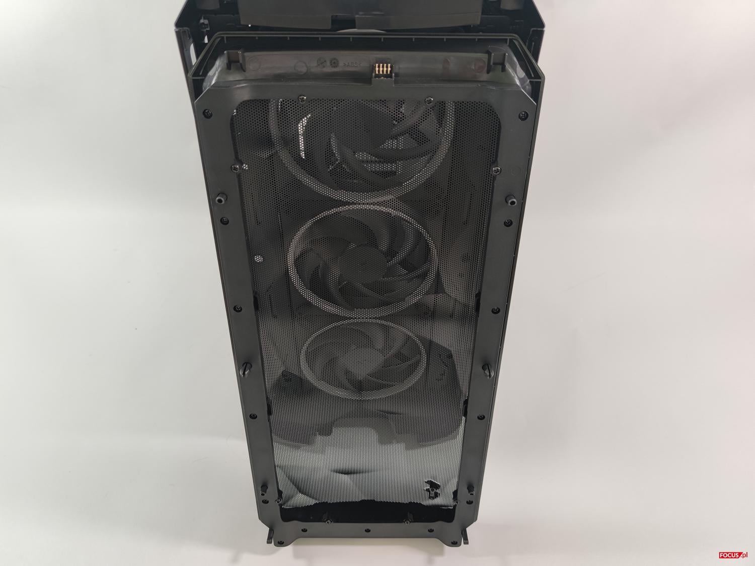 Test Fractal Design Meshify 3, recenzja Fractal Design Meshify 3, opinia Fractal Design Meshify 3