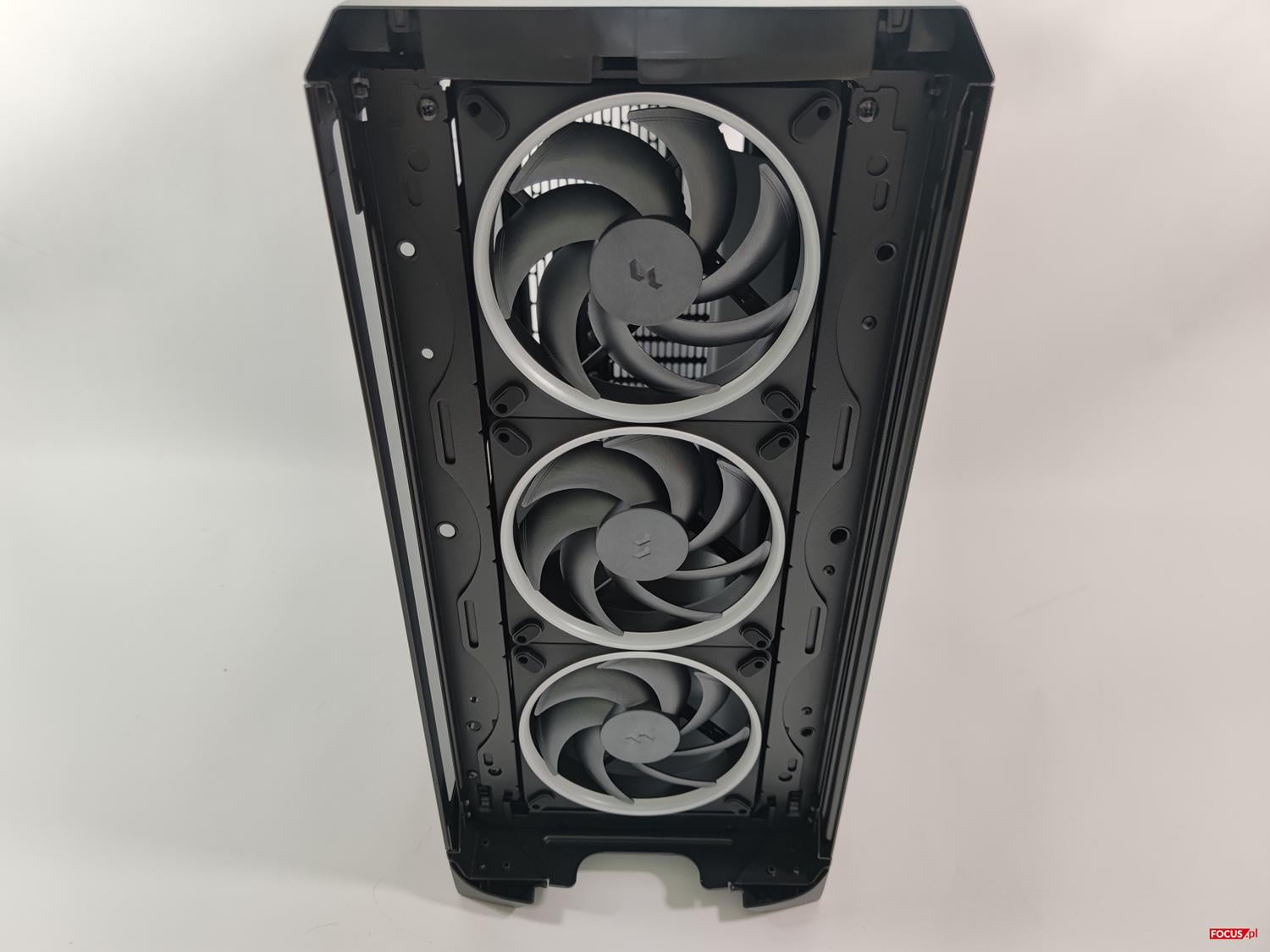 Test Fractal Design Meshify 3, recenzja Fractal Design Meshify 3, opinia Fractal Design Meshify 3