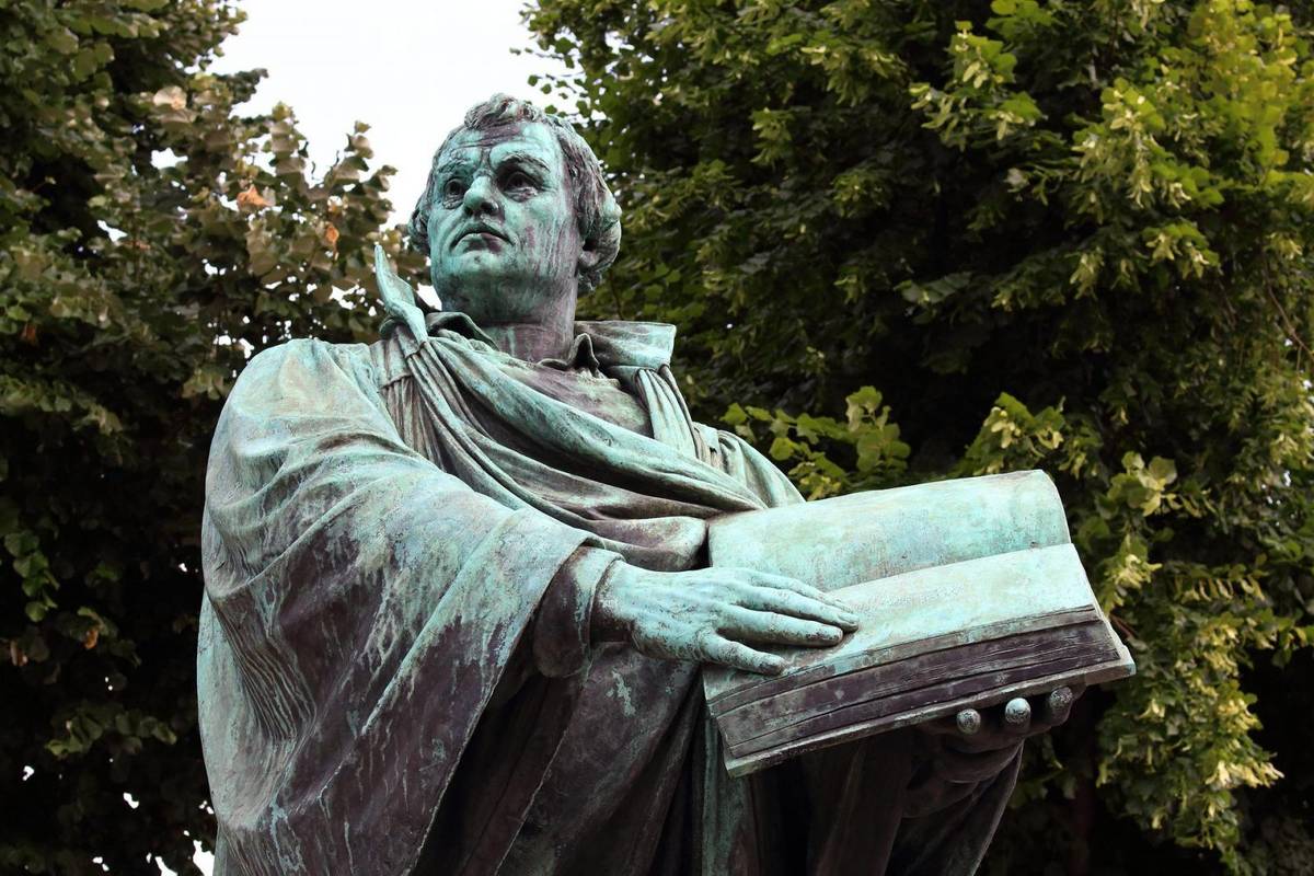 Marcin Luter: nie chciał rewolucji i religijnych wojen? Nie spodziewał się następstw swojego wystąpienia