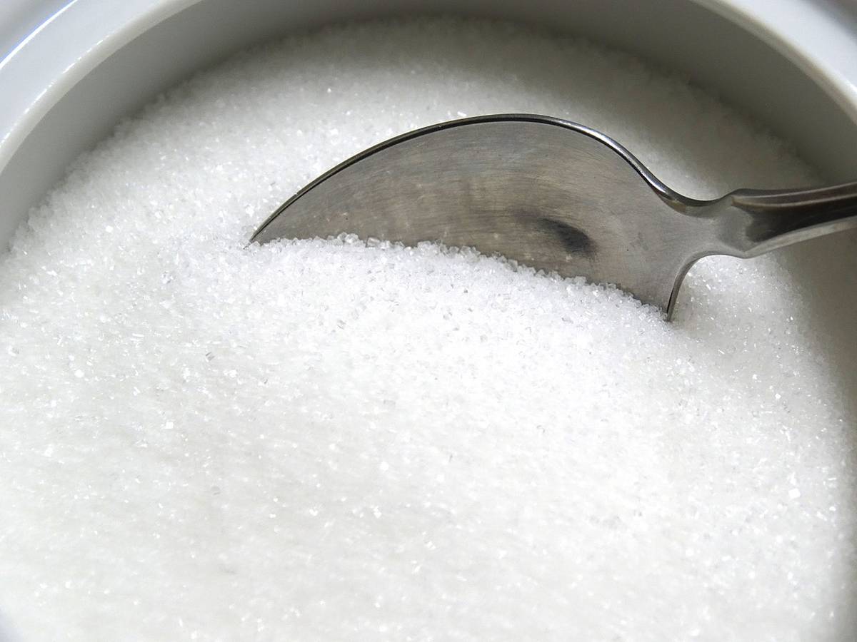 Cukier ma na nas fatalny wpływ. Wyniki nowych badań dają do myślenia