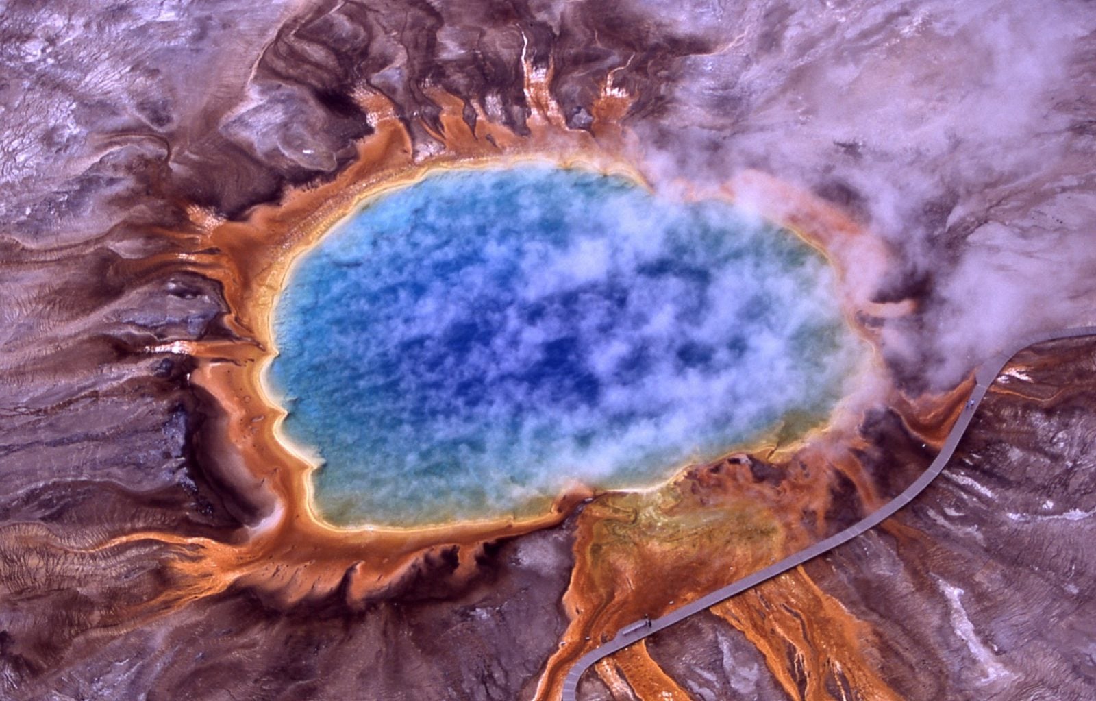 Yellowstone dosłownie cały w ruchu. Zlokalizowano ponad 1000 osuwisk, które zdradzają jego historię