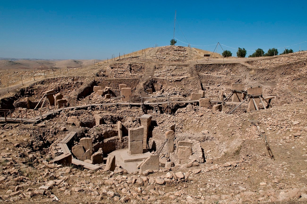Stonehenge to przy tej budowli świeżynka. Göbekli Tepe jest znacznie starsza od piramid