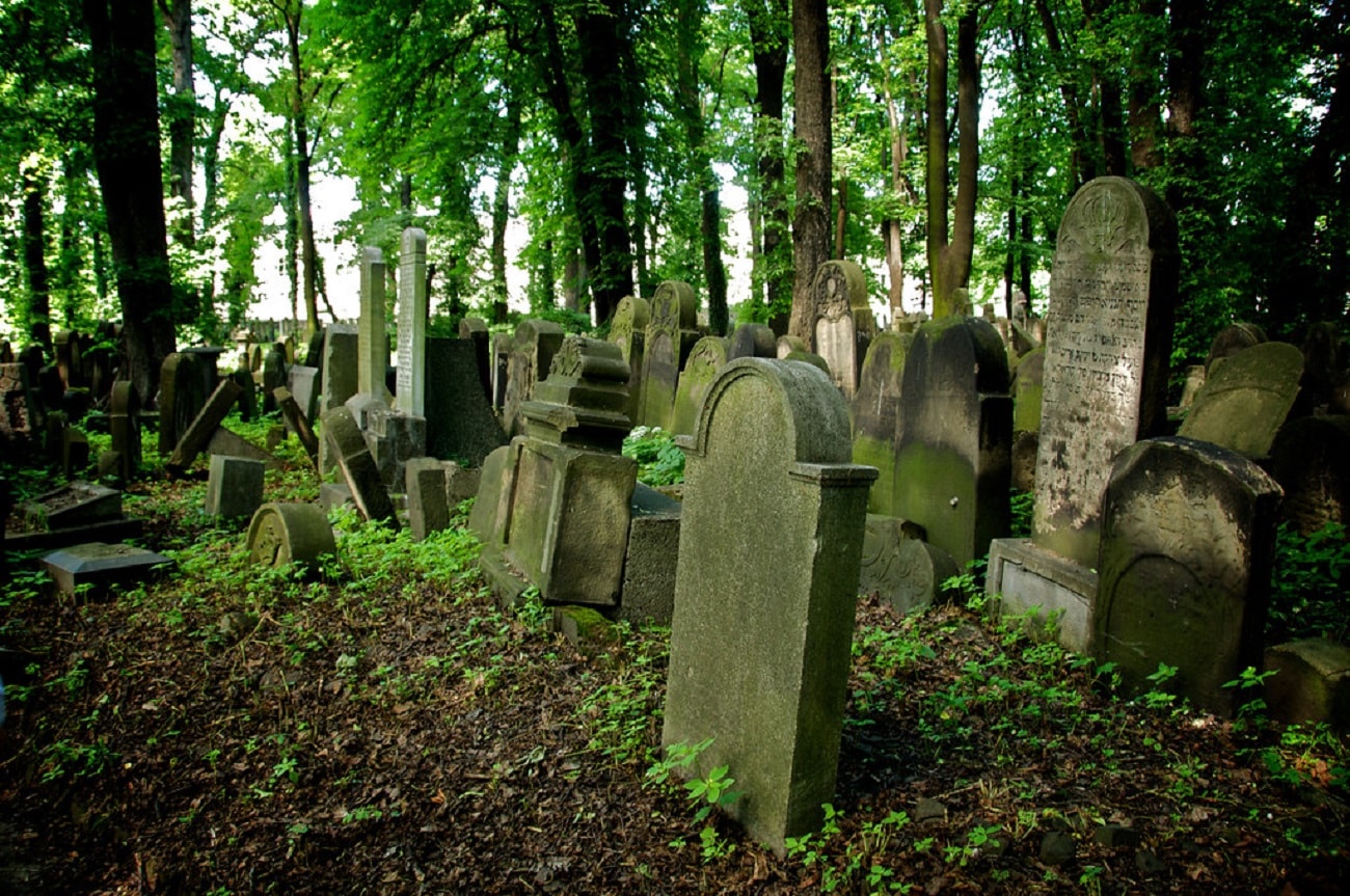 Tafefobia tego mężczyzny była tak silna, że zaprojektował swój grób w specjalny sposób