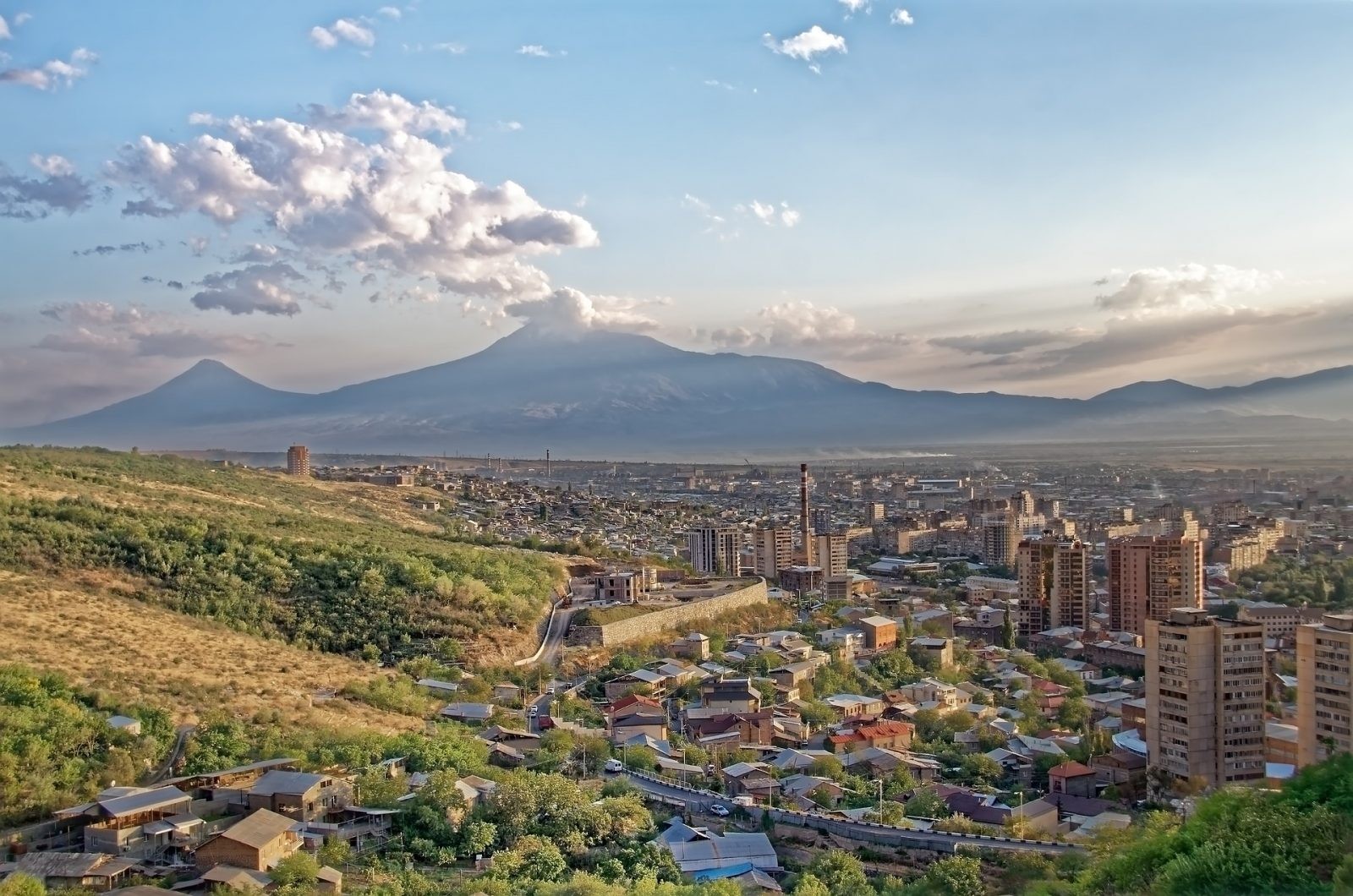 Zdjęcie poglądowe. Widok na Ararat
