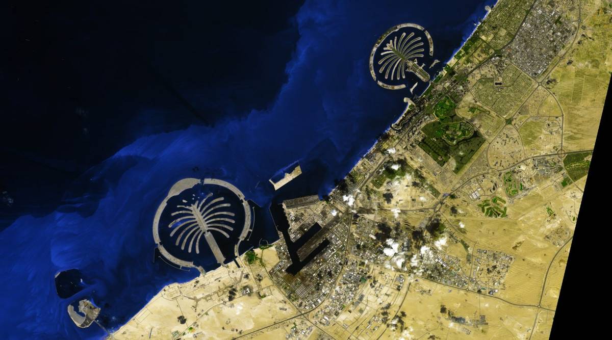 Sztuczne wyspy w Dubaju / źródło: Wikimedia Commons, domena publiczna
