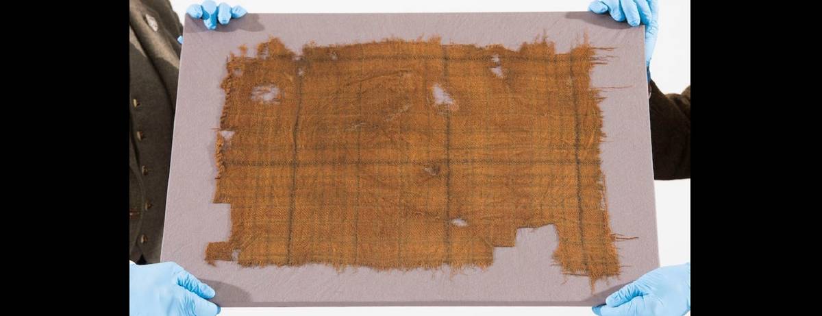 Archeolodzy znaleźli rekordowo stary tartan. W przeszłości wykorzystywano go na co dzień